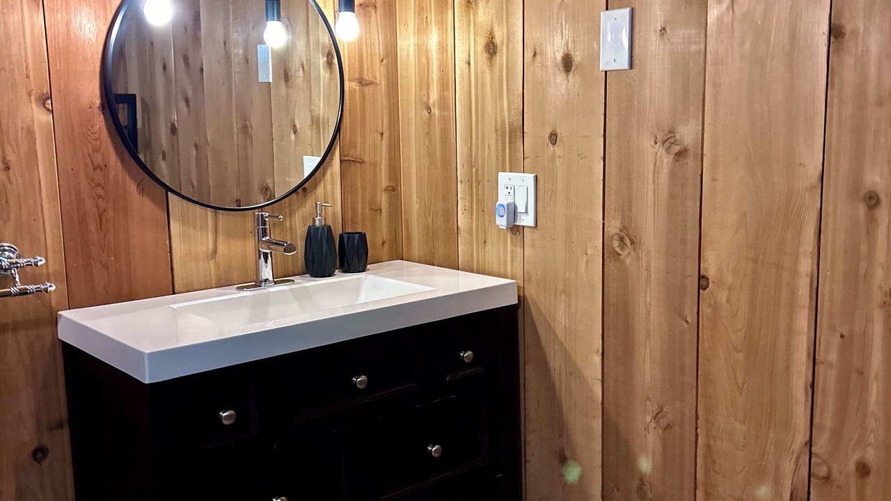 Photo of Bathroom in Innisfil