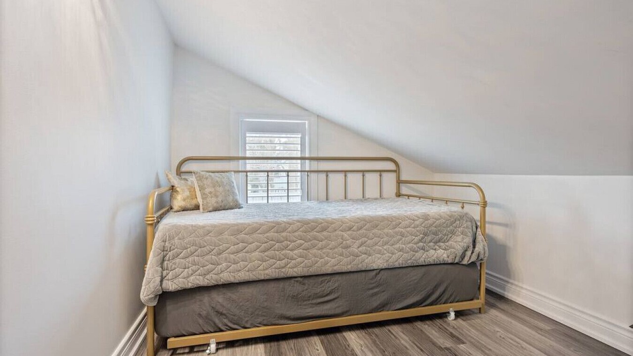 Photo of Bedroom in Port Dover