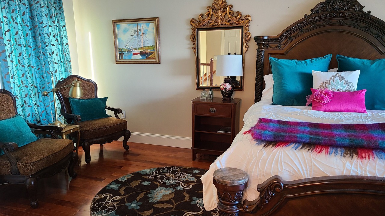 Photo of Bedroom in Western Shore