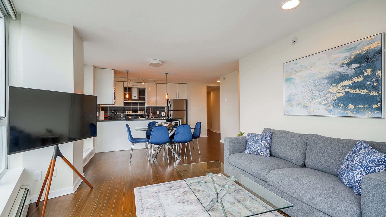 Photo of Livingroom in Crosstown