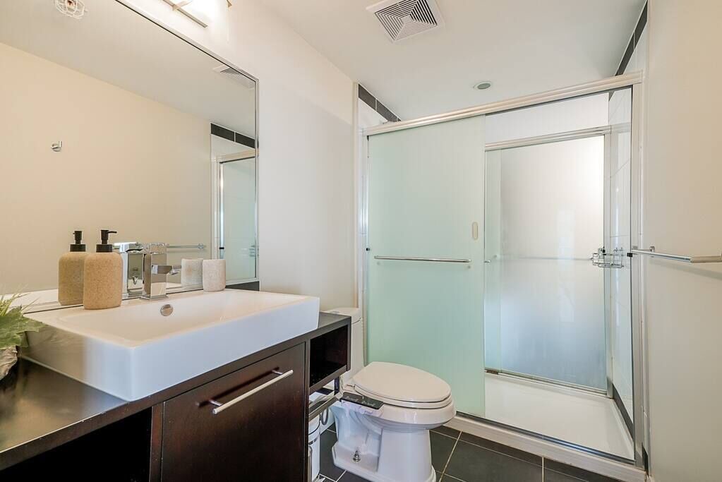 Photo of Bathroom in Crosstown