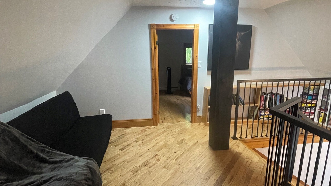 Photo of Livingroom in Val-Alain