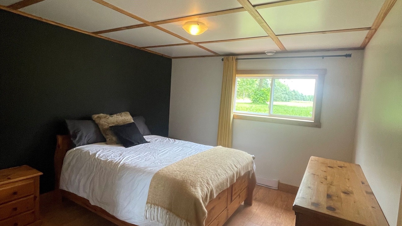 Photo of Bedroom in Val-Alain