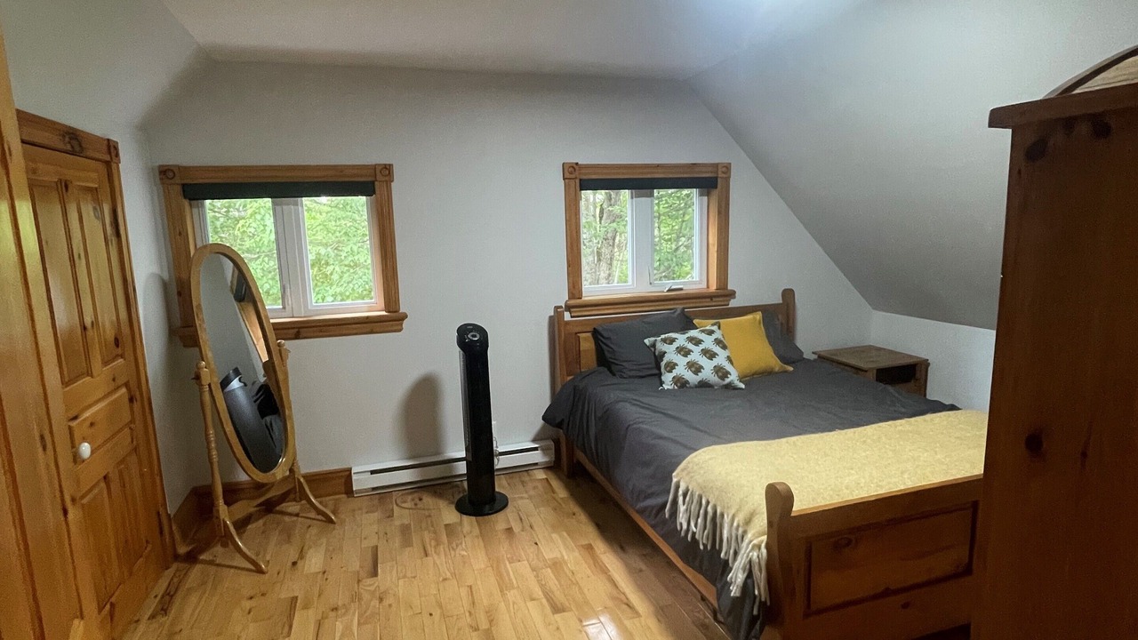 Photo of Bedroom in Val-Alain
