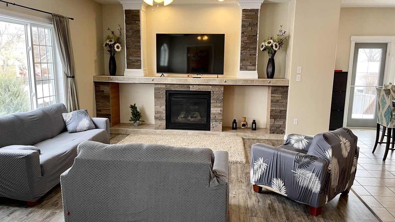 Photo of Livingroom in Jasper Place