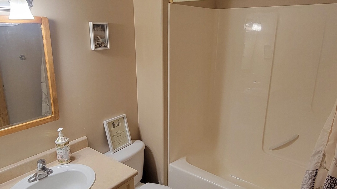 Photo of Bathroom in Chitek Lake