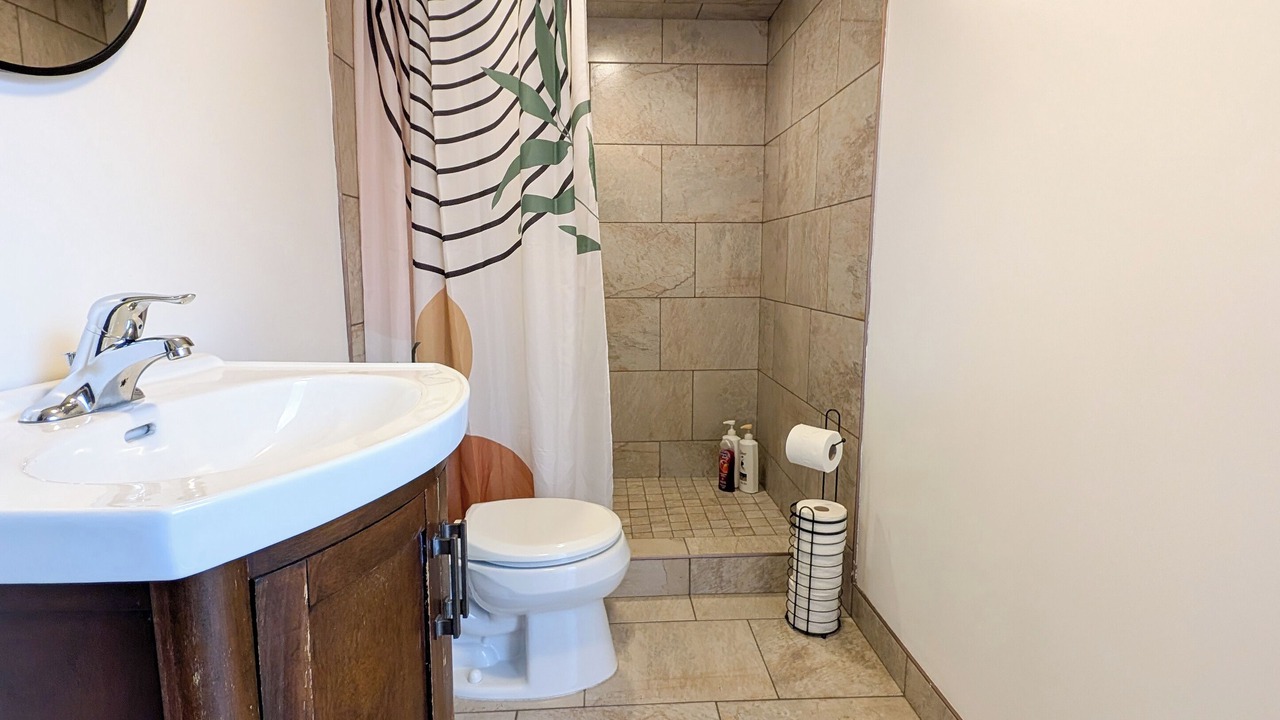 Photo of Bathroom in Black Mountain