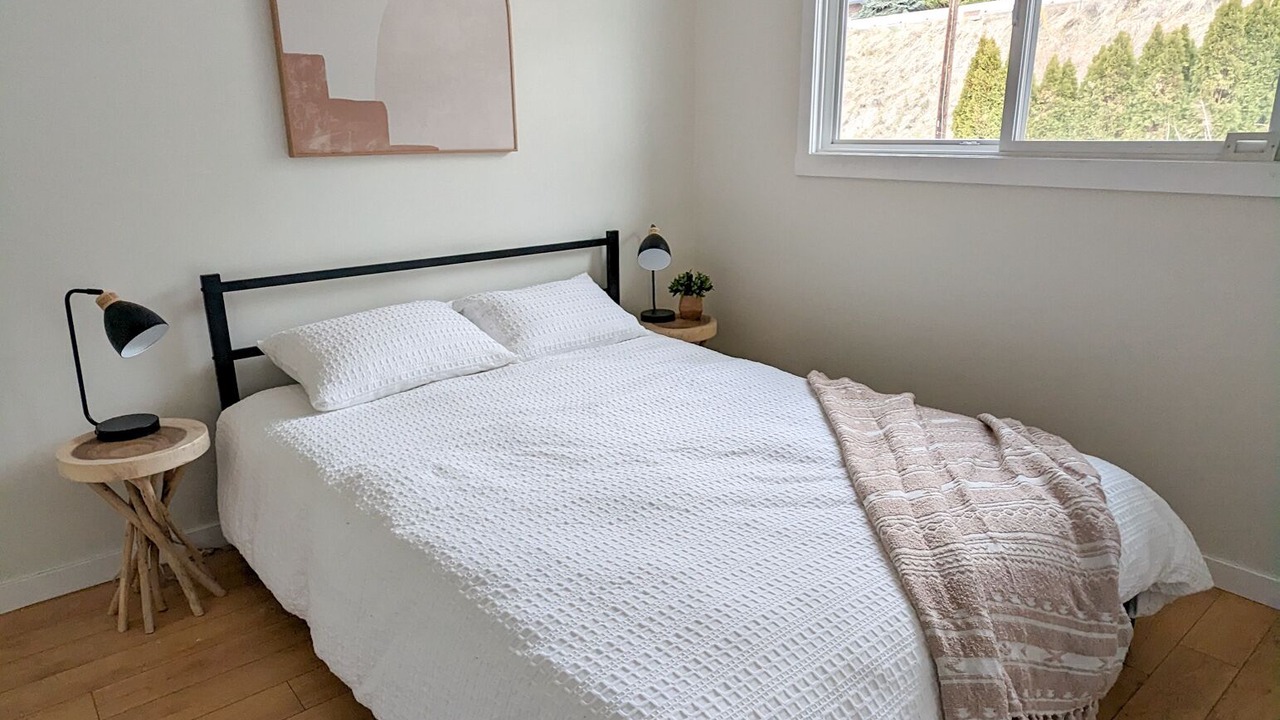 Photo of Bedroom in Black Mountain