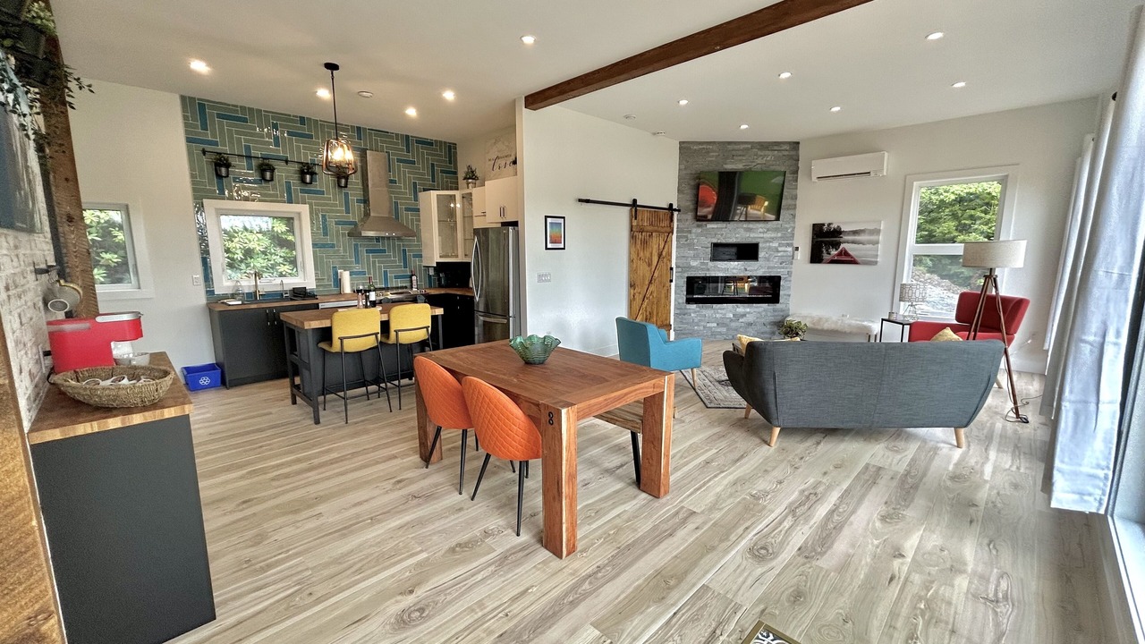 Photo of Livingroom in Halifax County