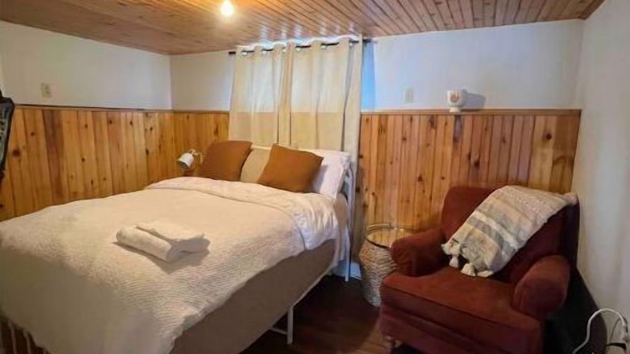 Photo of Bedroom in Algoma District