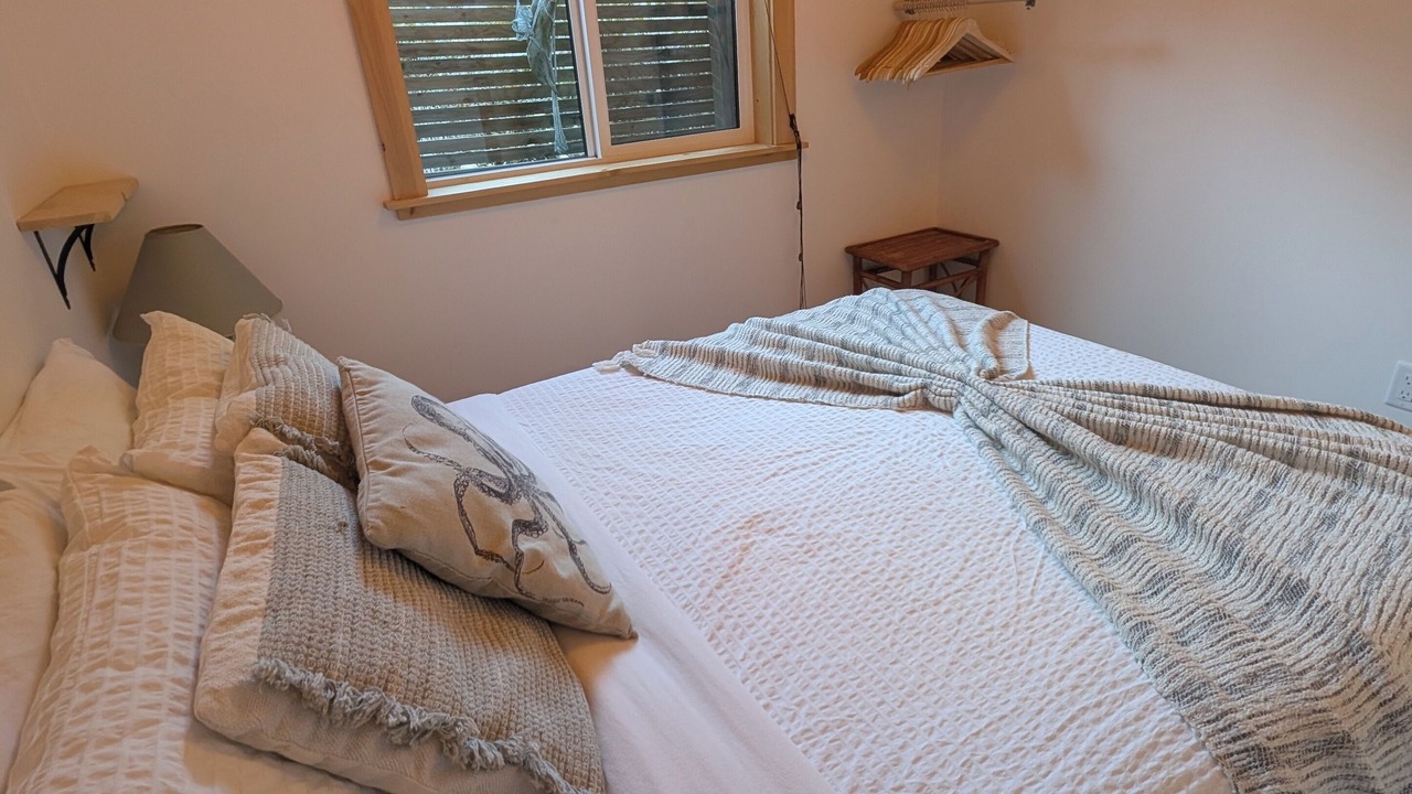 Photo of Bedroom in Juan de Fuca Electoral Area