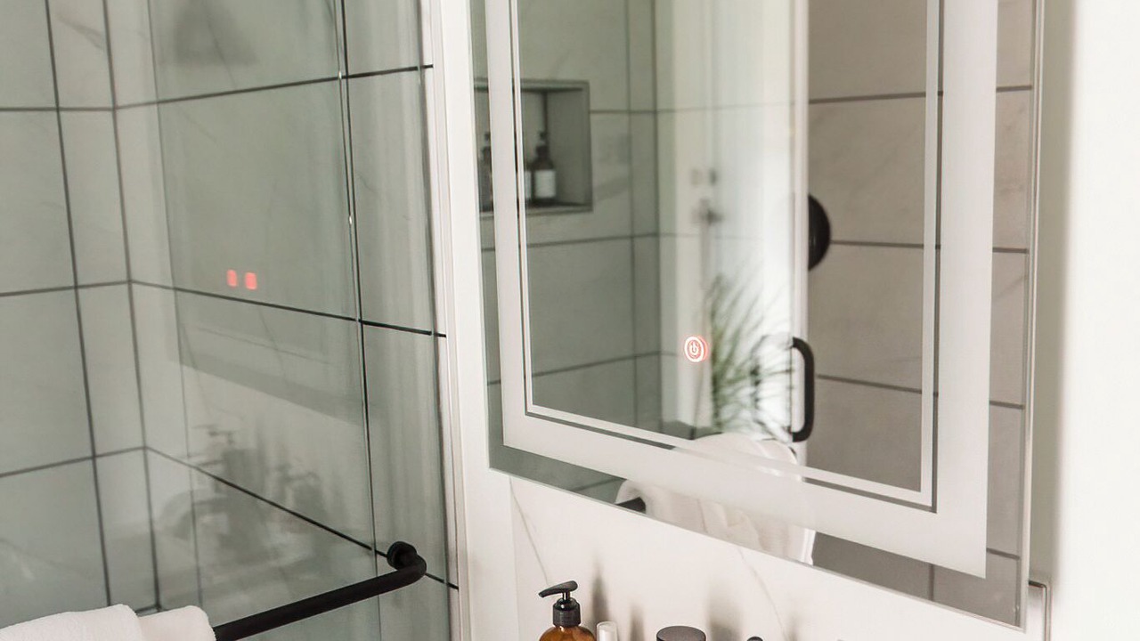 Photo of Bathroom in Ucluelet