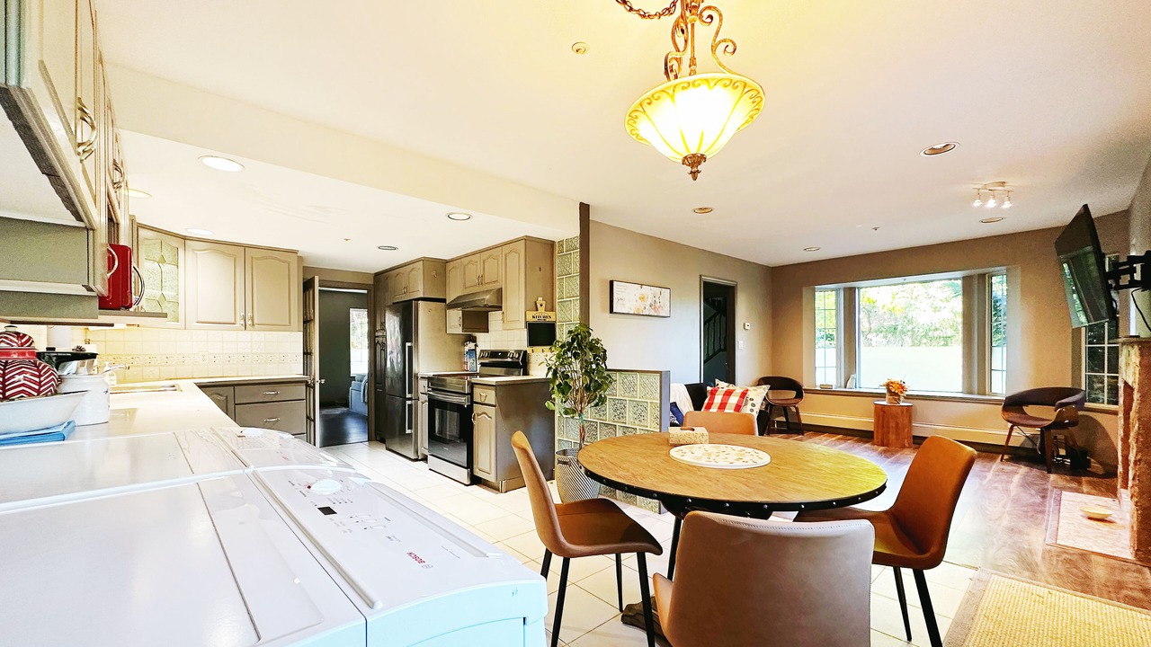 Photo of Kitchen in West Point Grey