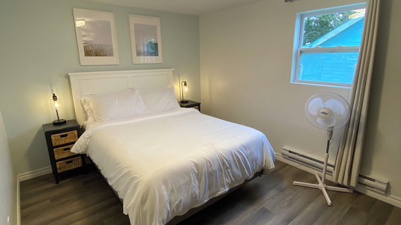 Photo of Bedroom in Pointe-du-Chene