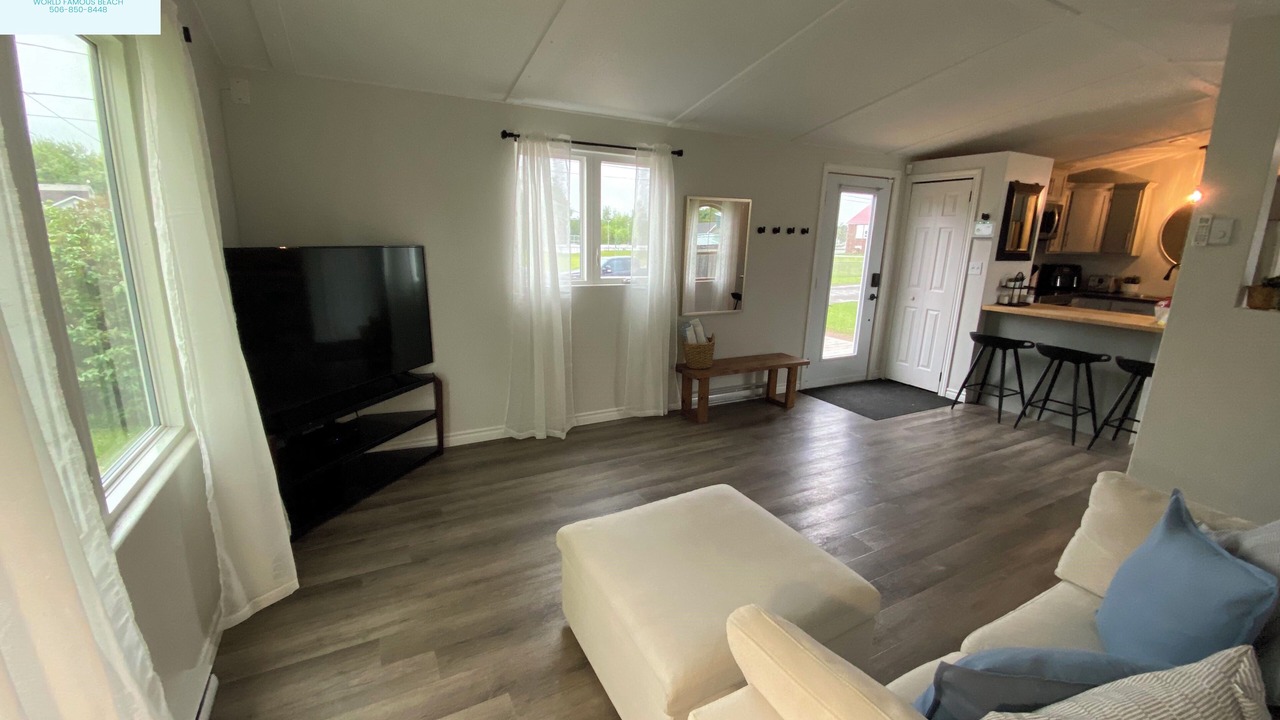 Photo of Livingroom in Pointe-du-Chene
