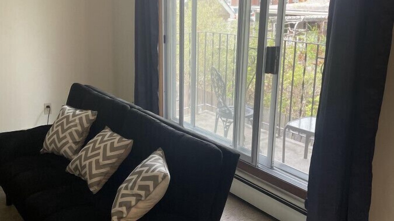 Photo of Livingroom in Camrose