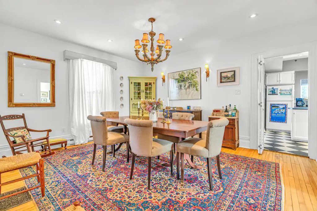 Photo of Livingroom in Portland
