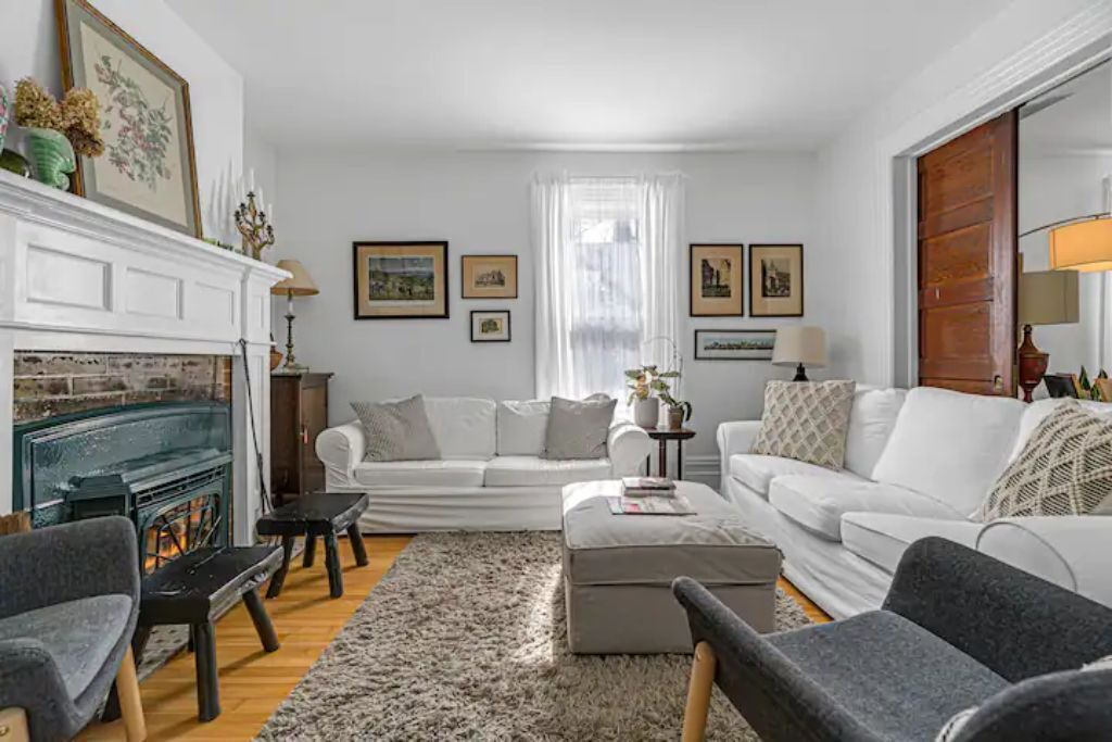 Photo of Livingroom in Portland