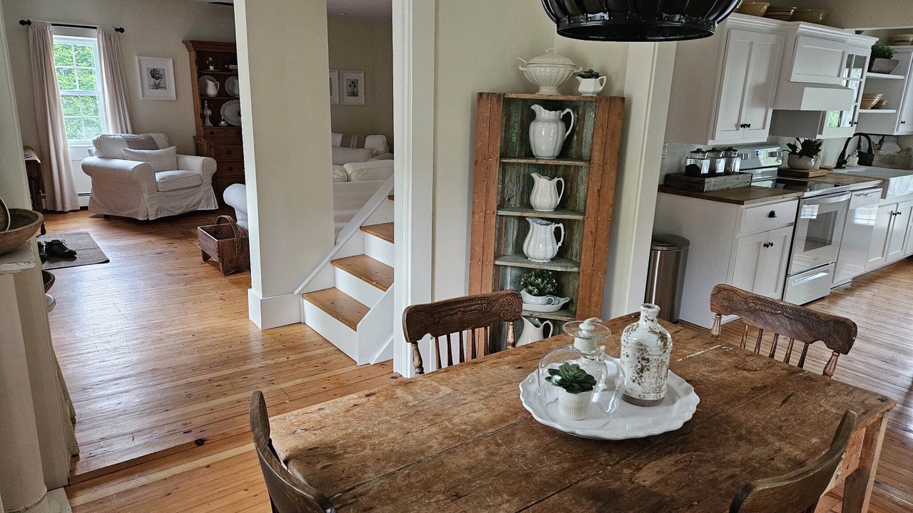 Photo of Others in Mahone Bay