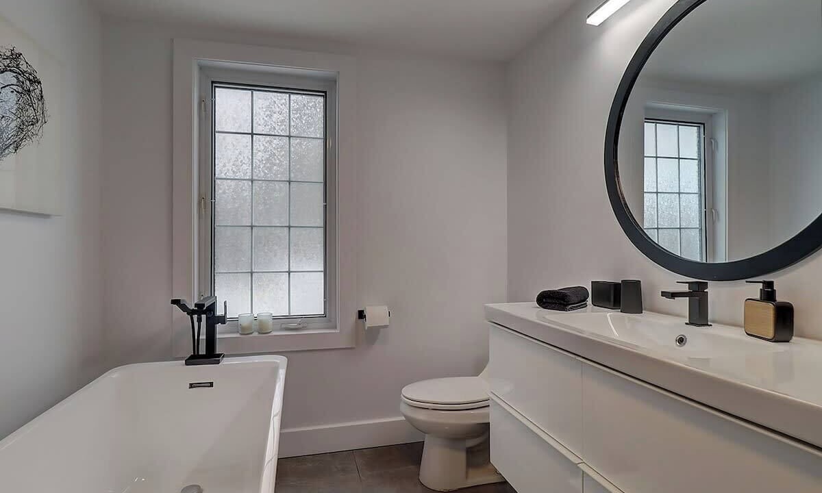 Photo of Bathroom in Stanstead Township