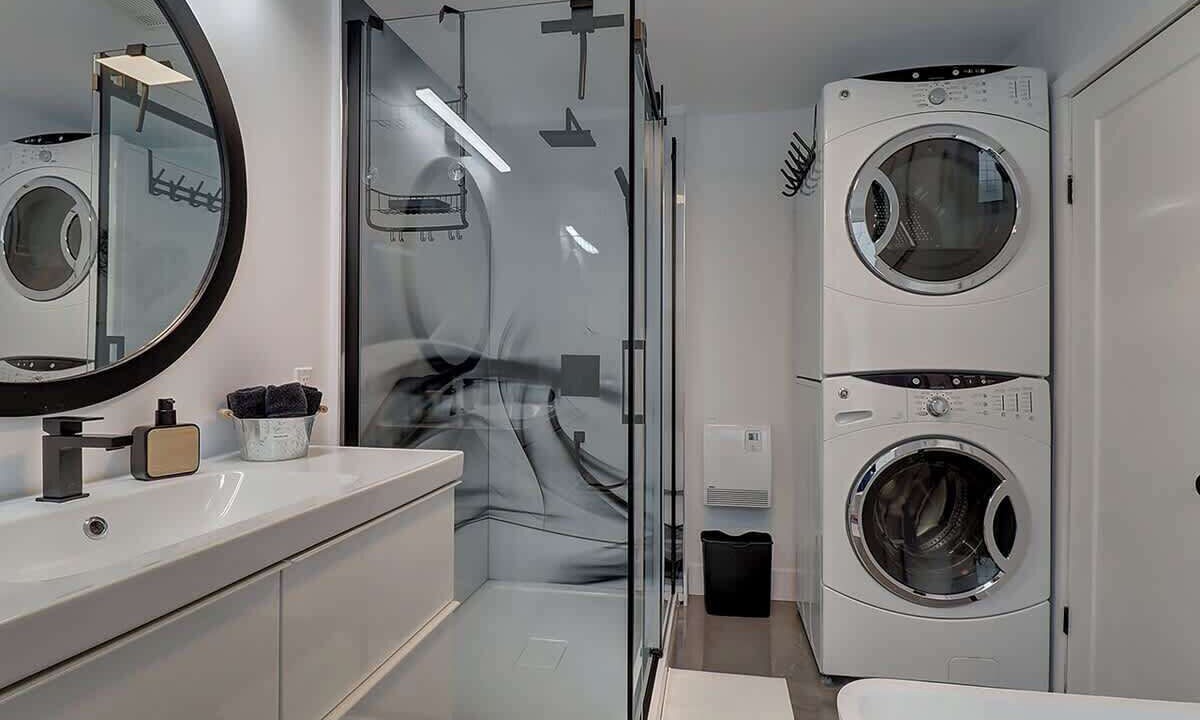 Photo of Bathroom in Stanstead Township