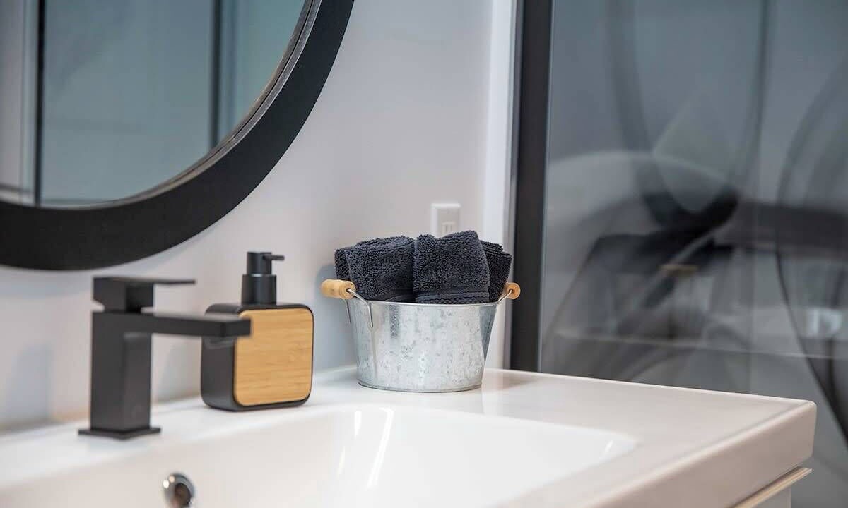 Photo of Bathroom in Stanstead Township