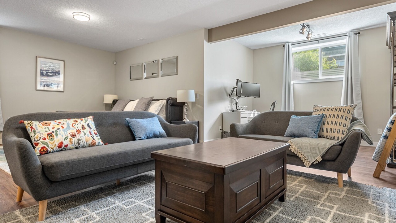 Photo of Livingroom in Cochrane