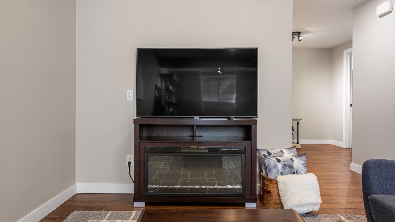 Photo of Livingroom in Cochrane
