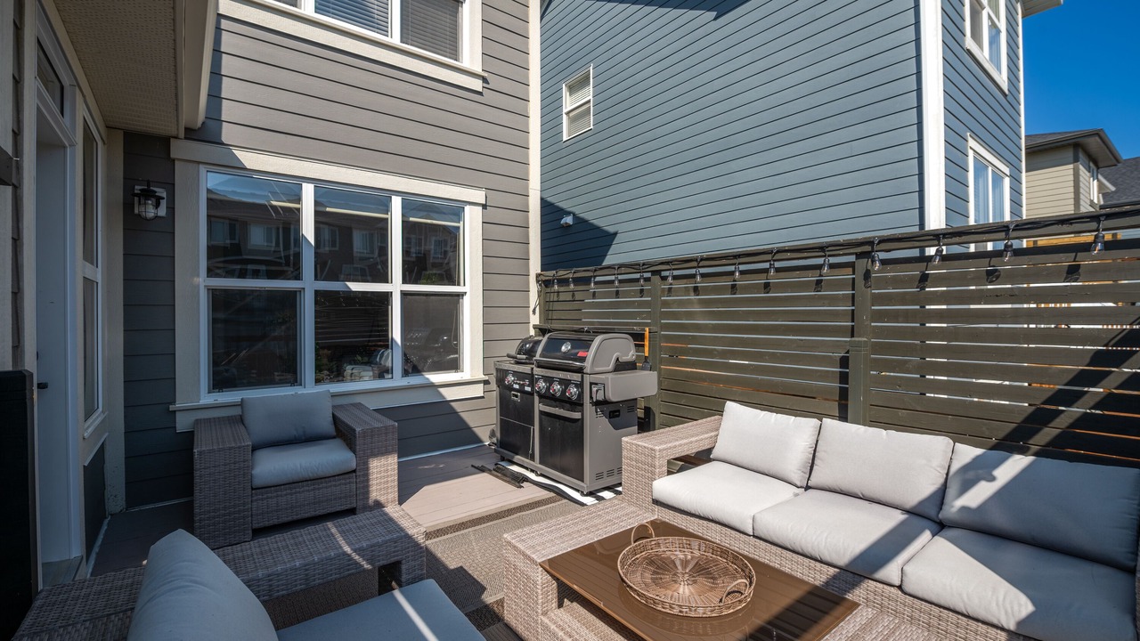 Photo of Patio Balcony in Cochrane