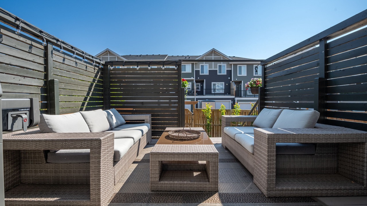 Photo of Patio Balcony in Cochrane