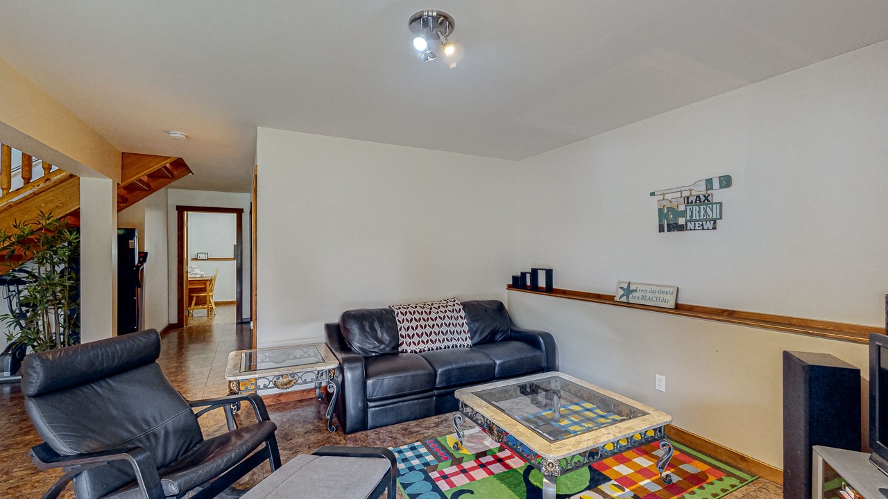 Photo of Livingroom in Christina Lake