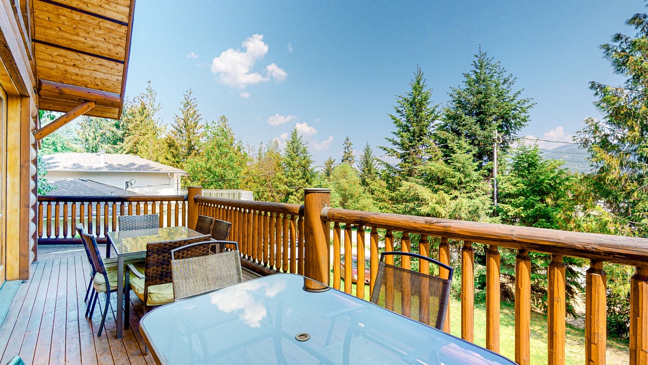 Photo of Outdoor in Christina Lake