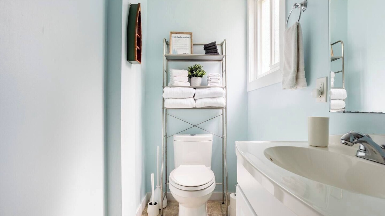 Photo of Bathroom in Maple Ridge