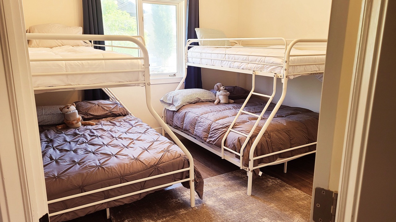 Photo of Bedroom in Sylvan Lake