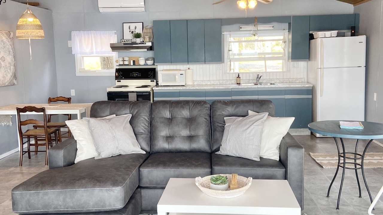 Photo of Livingroom in Valley Road
