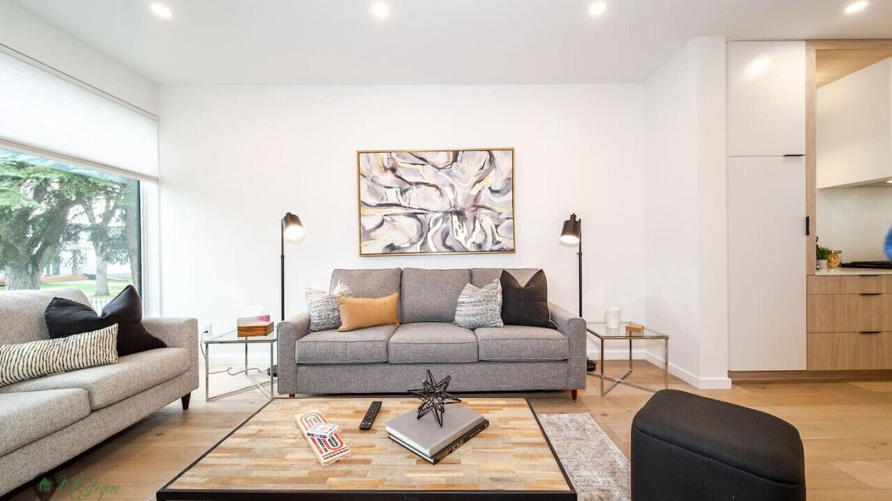 Photo of Livingroom in Southwest Edmonton