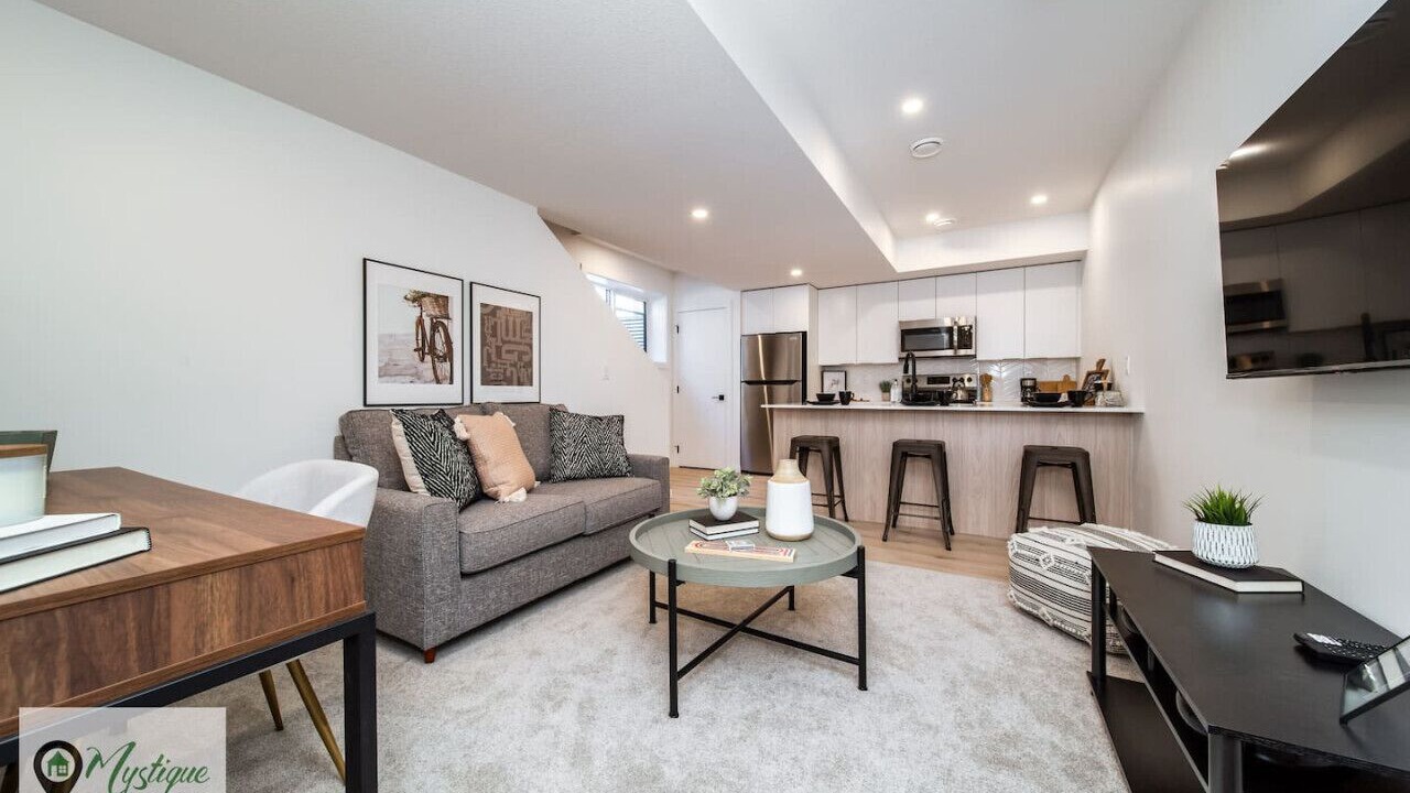 Photo of Livingroom in Southwest Edmonton