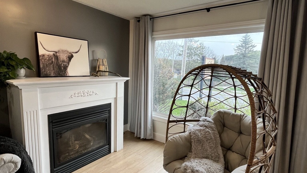 Photo of Livingroom in Bancroft