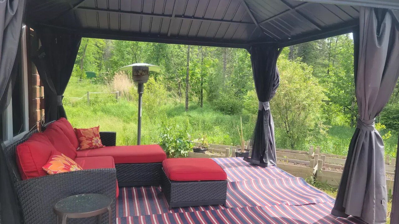 Photo of Outdoor in Val-des-Monts