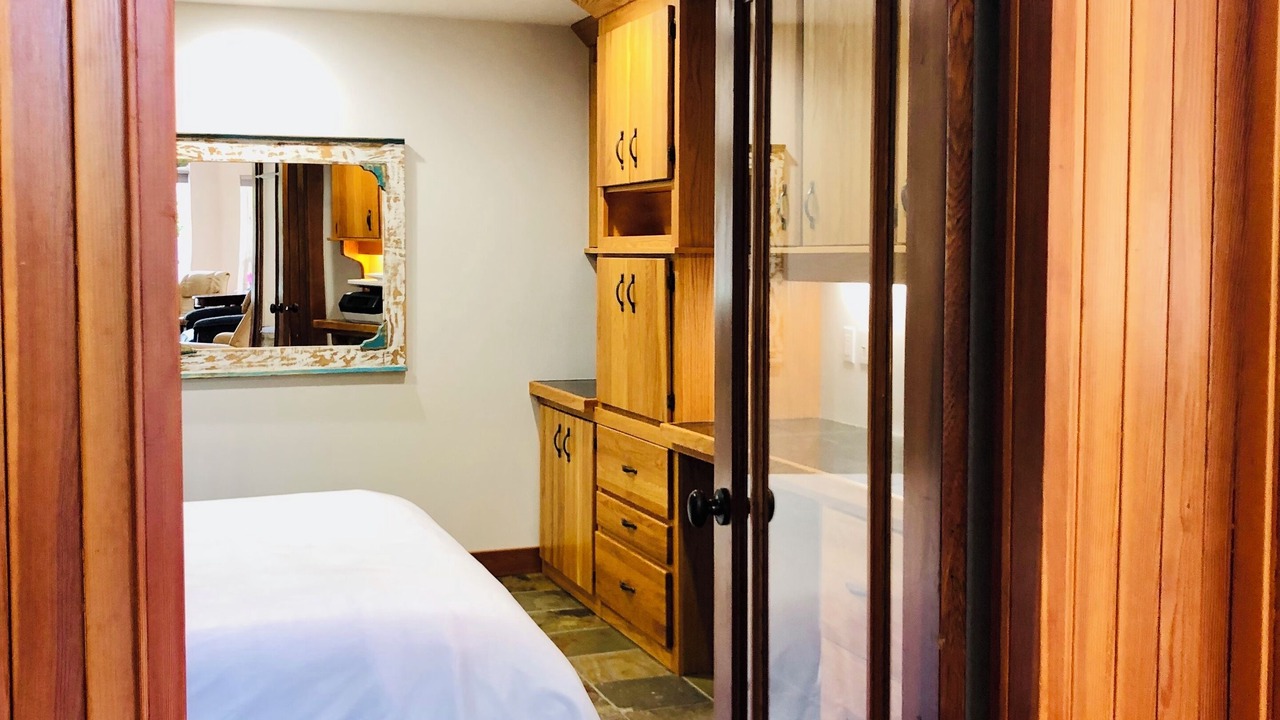 Photo of Bedroom in Christina Lake