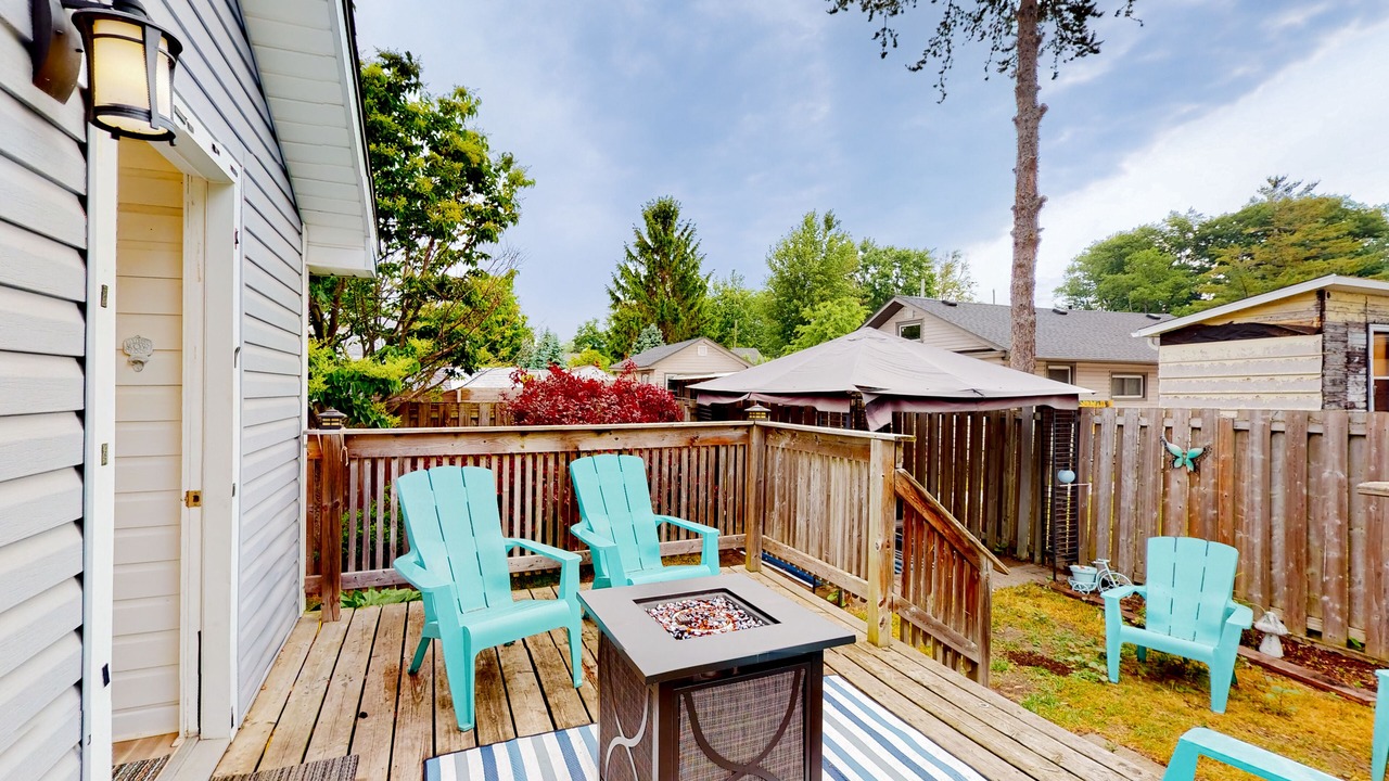 Photo of Patio Balcony in Crystal Beach