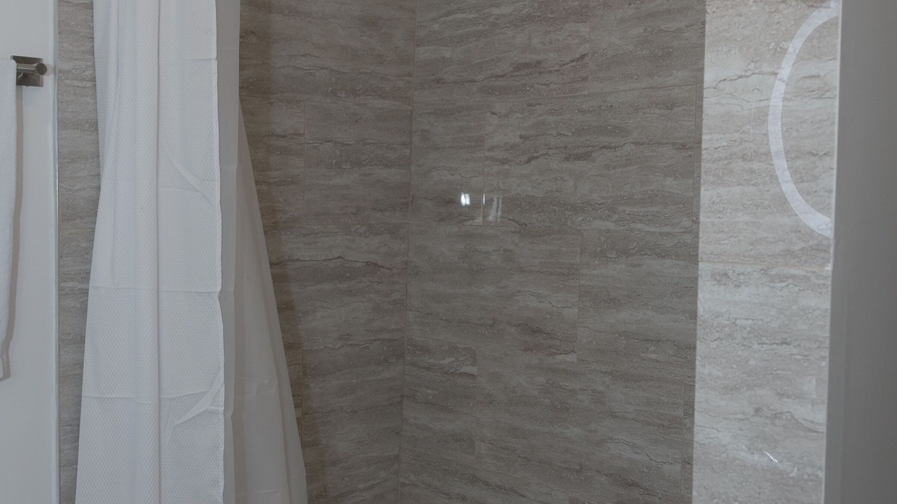 Photo of Bathroom in Port Dalhousie