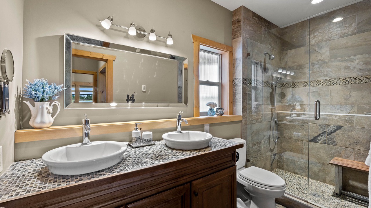 Photo of Bathroom in Kamloops