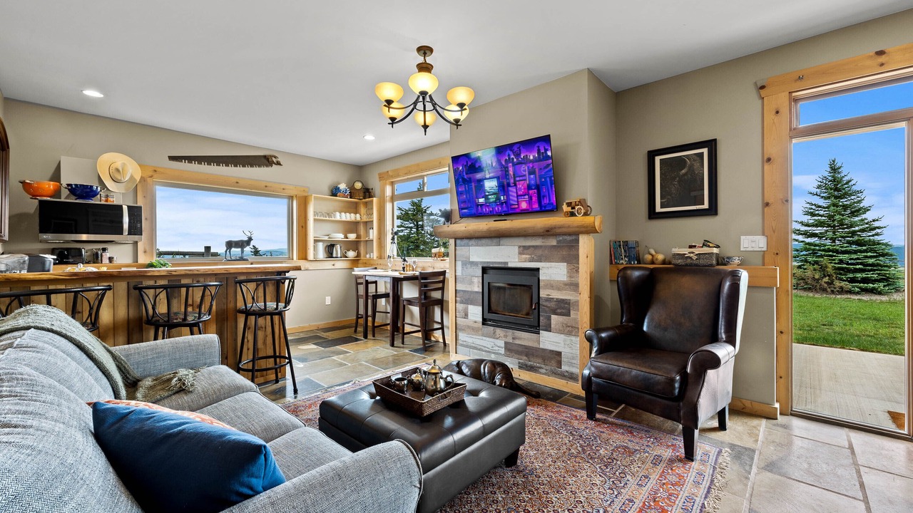 Photo of Livingroom in Kamloops