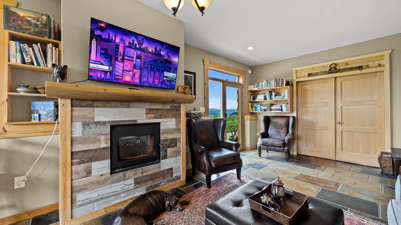 Photo of Livingroom in Kamloops