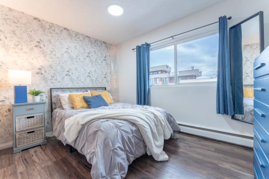 Photo of Bedroom in Crescent Heights