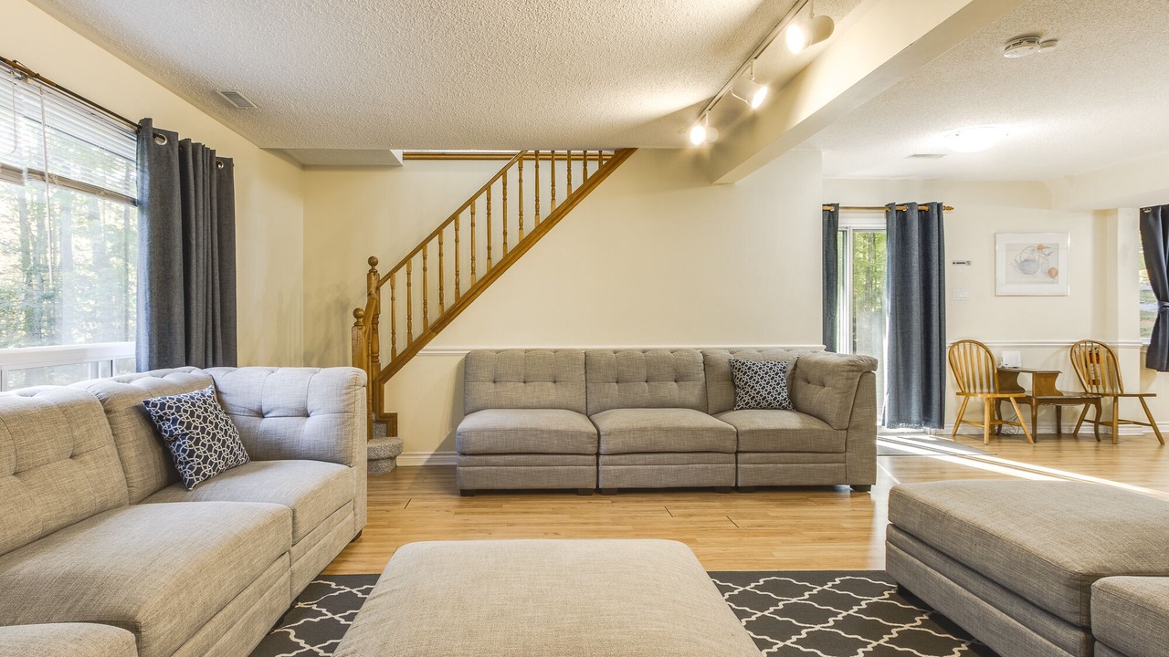 Photo of Livingroom in Tiny