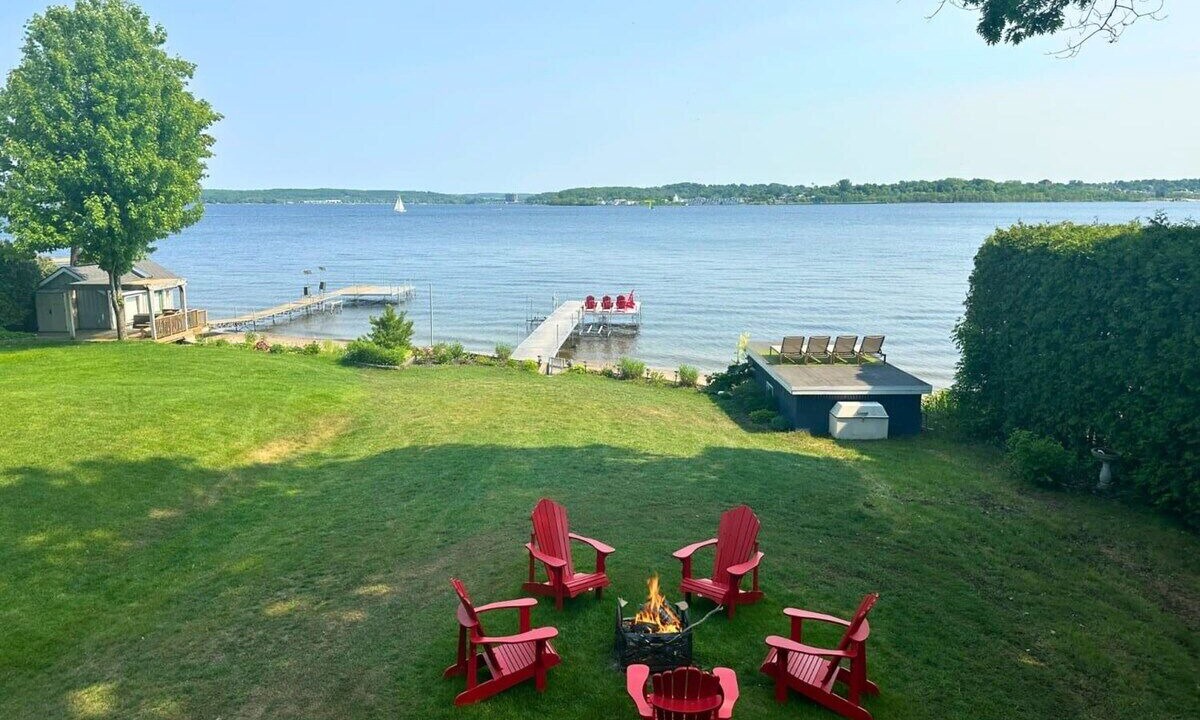 Photo of Patio Balcony in Penetanguishene