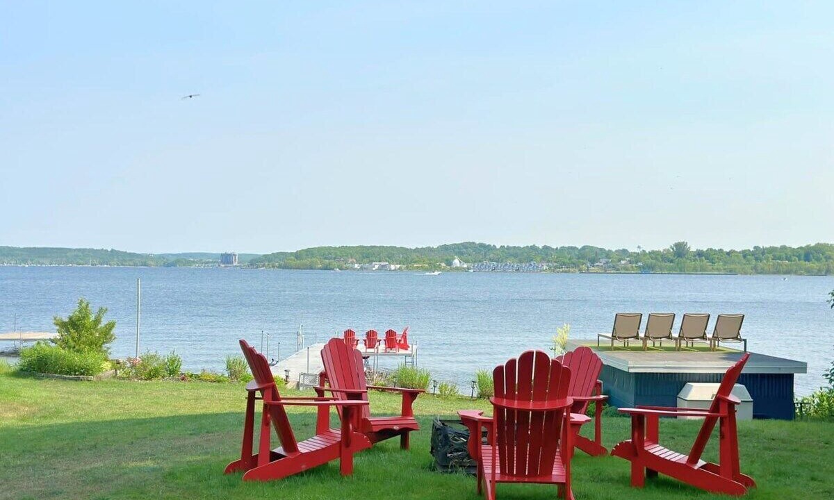 Photo of Patio Balcony in Penetanguishene