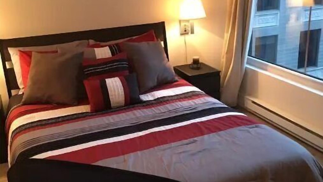 Photo of Bedroom in International District